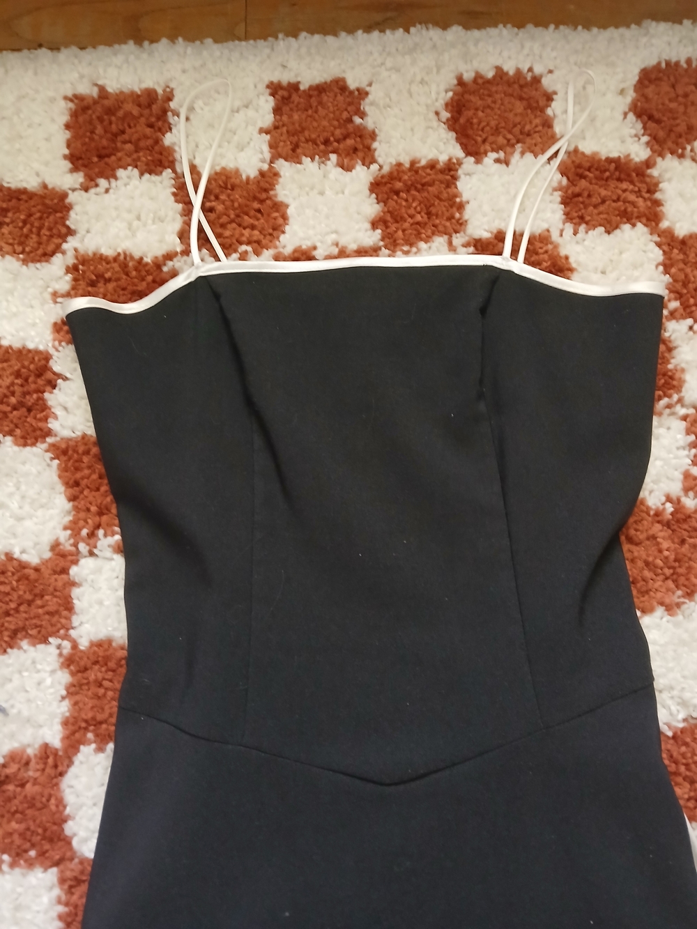 Black And White Vintage Dress - Picture 5 of 6